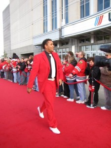 Byfuglien Celebrates His Countdown Win in Style (Pam Rodriguez)