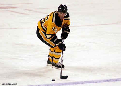 Bruins vs. Penguins Live Blog: 3.18.10