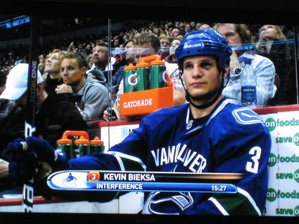 Swedes come up big for Canucks in 7-1 win over Dallas
