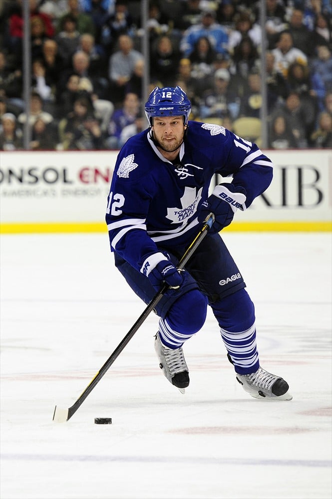 Tim Connolly's disappointing season with the Leafs has him labelled as overpaid (Jeanine Leech/Icon SMI)