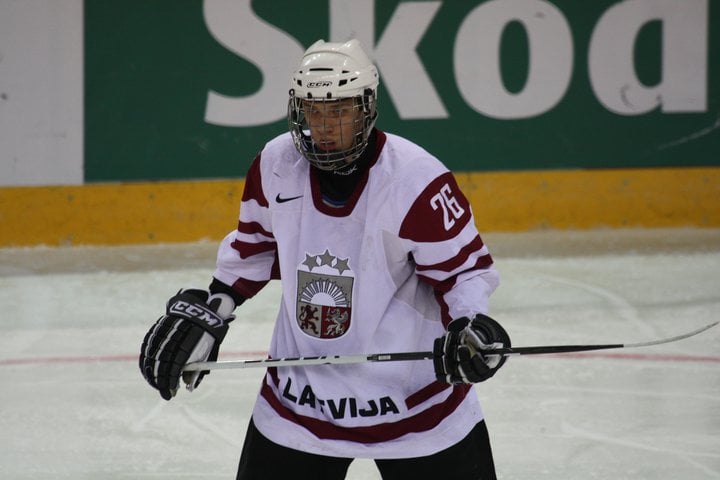 Emīls Potāpovs has become one of the best 1994-born players in Latvia over the years.  He had humble beginnings in hockey, having to wait until the age of nine for a rink in his hometown of Ogre.  As years passed, Potāpovs honed his talents and he even got the opportunity to play with some great individuals along the way, including Zemgus Girgensons.  (Photo: Erlends Eisaks)