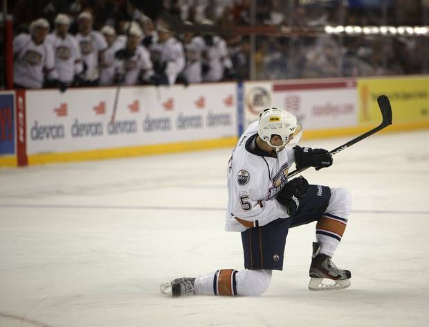 Schultz celebrates a goal vs San Antonio (Garett Fisbeck/The Oklahoman)