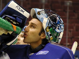 Roberto Luongo gets the nod Friday against Chicago