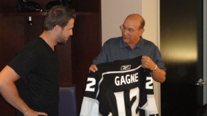 Simon Gagne was presented with his Kings jersey by longtime broadcaster Bob Miller (Photo by Andrew Knoll).