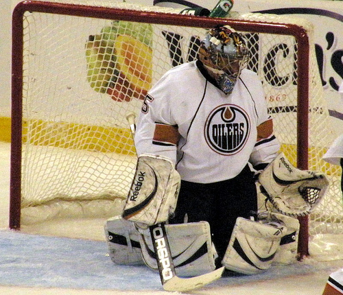 The chest protector makes a goalie much bigger (Dan4th/Flickr)