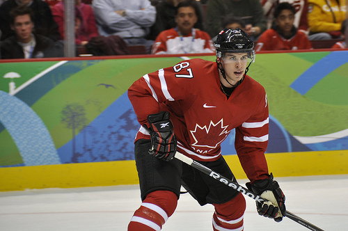 SIdney Crosby will lead Canada to Sochi in 2014(VancityAllie/Flickr)