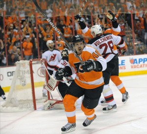 Any team would love to have Briere for the postseason but at what cost? (Eric Hartline-US PRESSWIRE)
