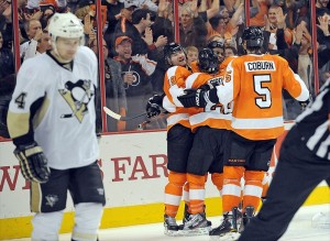 Flyers fans continue to pack the arena (Eric Hartline-USA TODAY Sports)