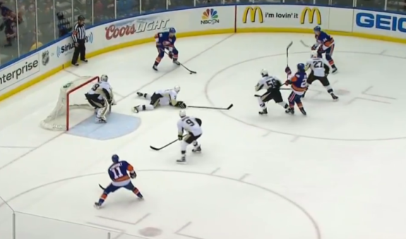 Defenseman slide on penalty kill