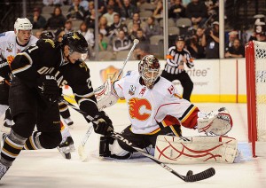 Curtis McElhinney started his career with the Flames, and has now played 70 games in the NHL. (Flickr: llodgoalies)