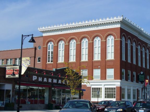 The small city of Saco could soon be home to the Portland Pirates