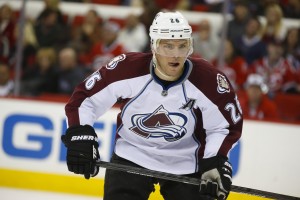 Paul Stastny is one of the few premium UFA's this summer. (James Guillory-USA TODAY Sports)