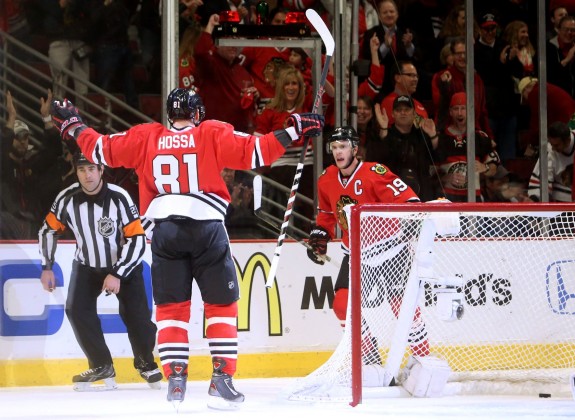 Marian Hossa and Jonathan Toews have been key cogs to Chicago's scoring (Jerry Lai-USA TODAY Sports).