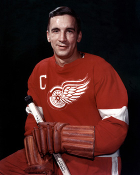 Detroit Red Wings legend and former captain Ted Lindsay.