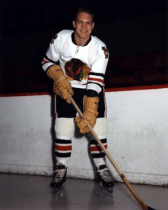Bobby Hull's knees are a concern to coach Billy Reay.