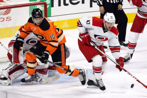 Brayden Schenn's 49.57 percent SAT percentage at even-strength is the second highest at this point in his career. (<a href="https://www.facebook.com/38Photography">Amy Irvin</a> / The Hockey Writers)