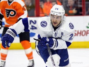 Callahan is expected to be out until mid-November while recovering from an injury. (Amy Irvin / The Hockey Writers)