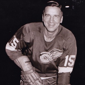 Ted Lindsay wont be suiting up for the Red Wings this season.