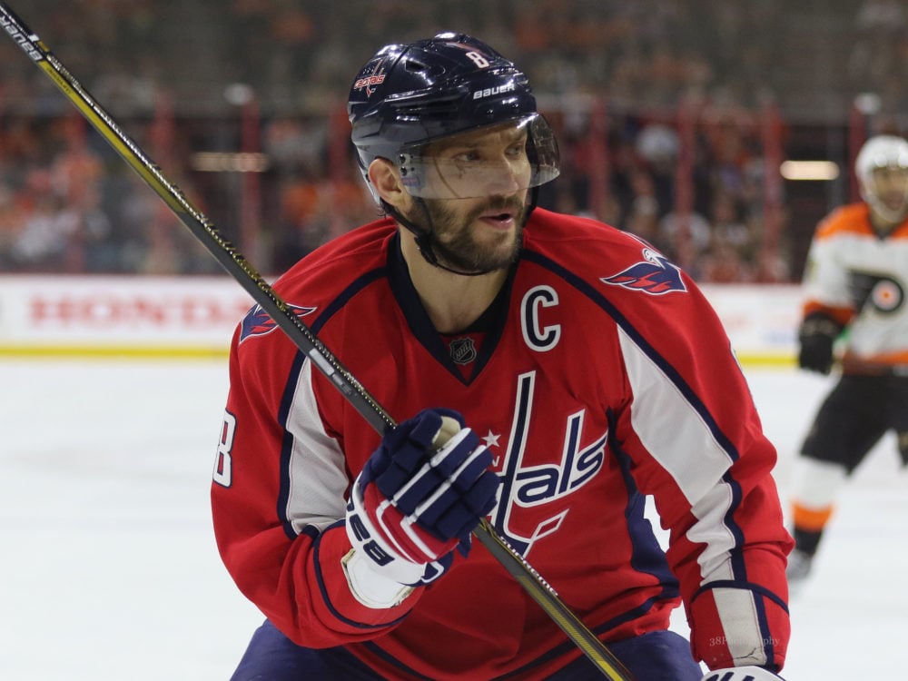 Today in Hockey History: Aug 31