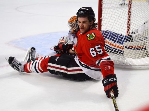 Andrew Shaw, Canadiens sign Andrew Shaw