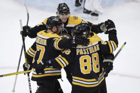 Boston Bruins celebrate David Pastrnak