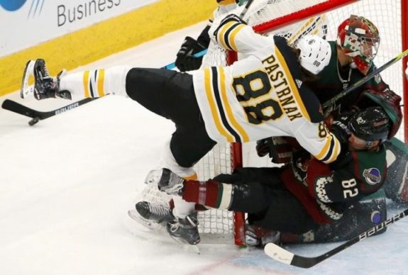 Boston Bruins vs Arizona Coyotes