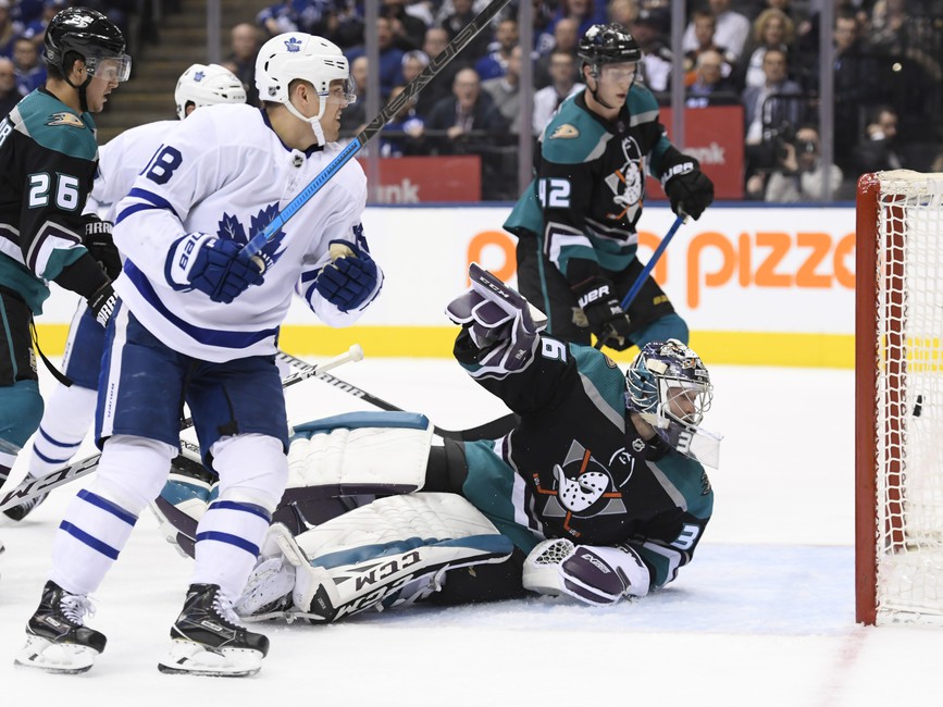 Toronto Maple Leafs Drown Anaheim Ducks - Muzzin Tallies Three Points