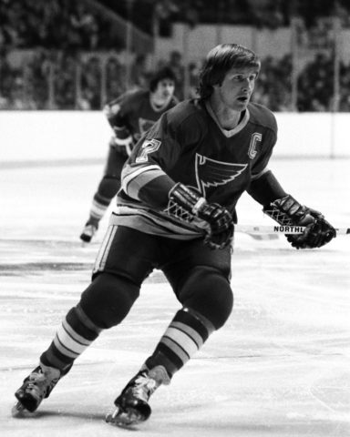 Gary Unger #7 of the St. Louis Blues