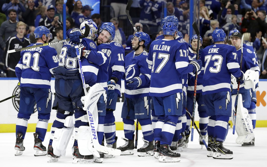 Tampa Bay Lightning Survive Los Angeles Kings For Ninth Straight Win