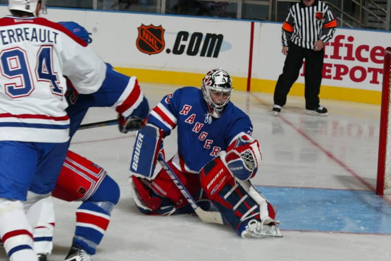 Keep Mask THW's Goalie News: The Goalie Mask Debuts - The Hockey Writers - Hockey ...
