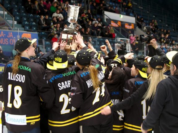 Mira Jalosuo Oulun Kärpät