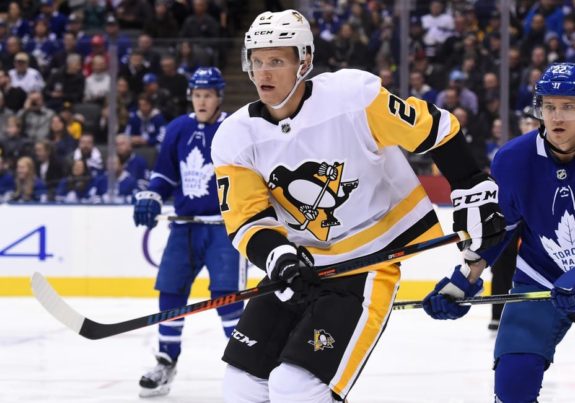 Penguins forward Nick Bjugstad
