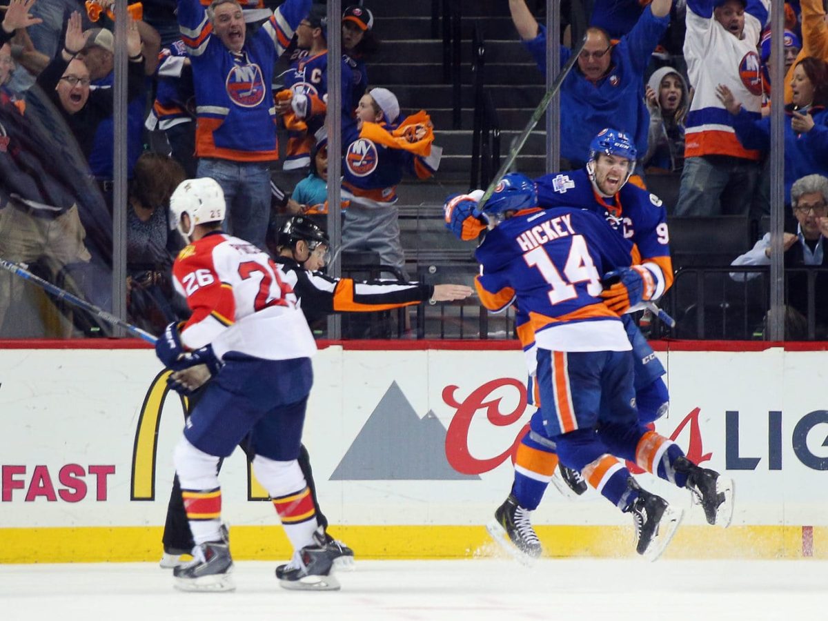 John Tavares Thomas Hickey New York Islanders