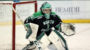 Shelby Amsle-Benzie (Matt Schill, UND Athletics)