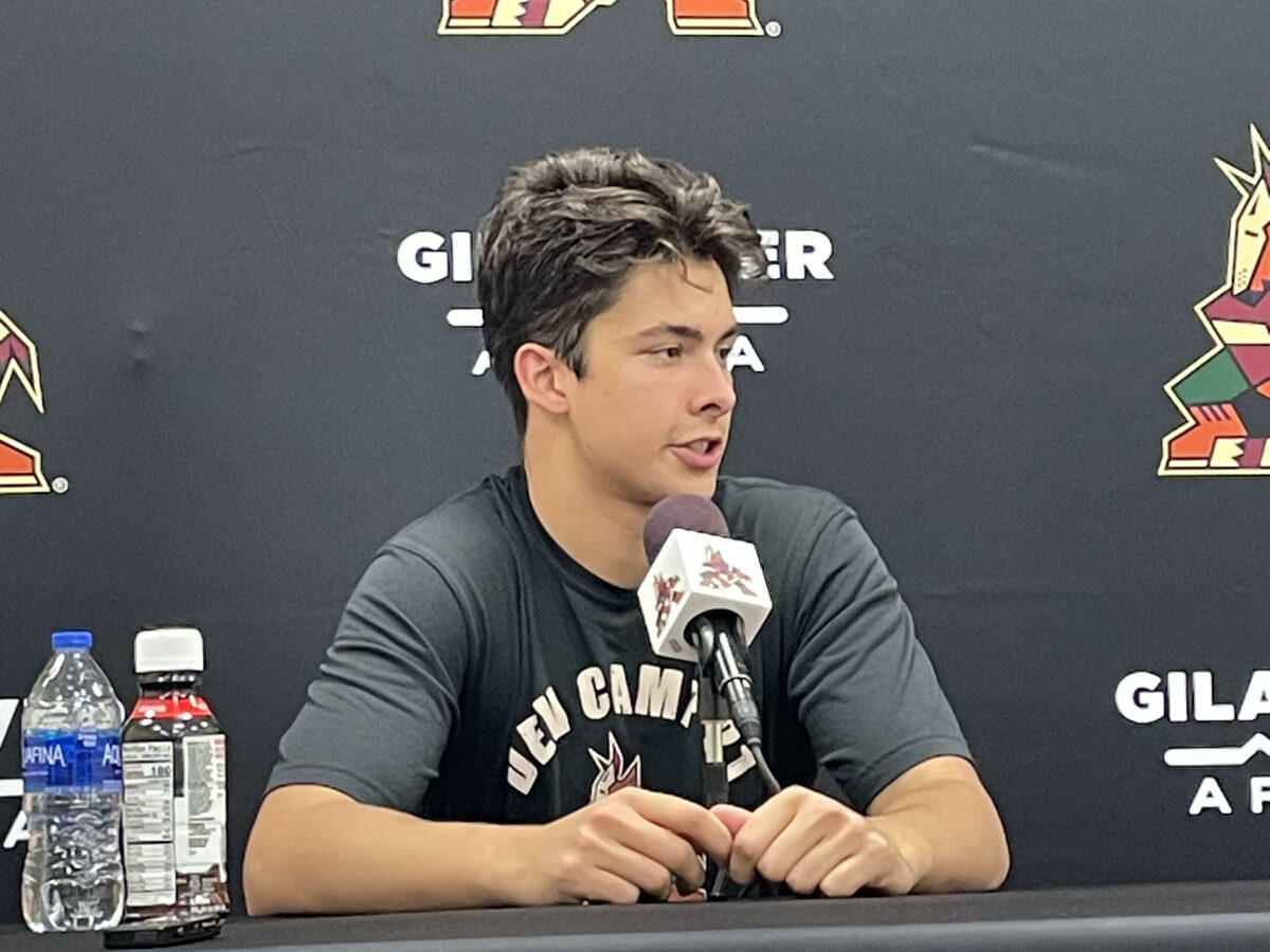 Dylan Guenther, Arizona Coyotes