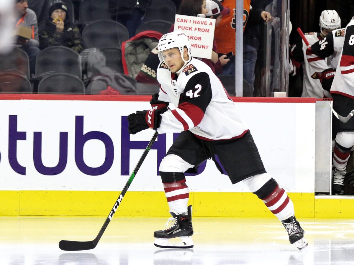 Aaron Ness Arizona Coyotes