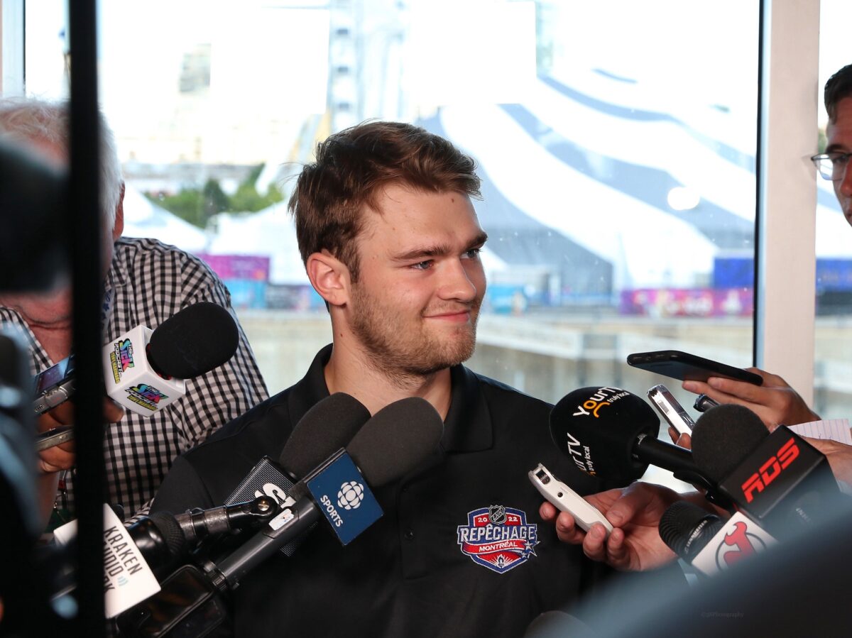 Shane Wright at the 2022 NHL Draft Prospect Event