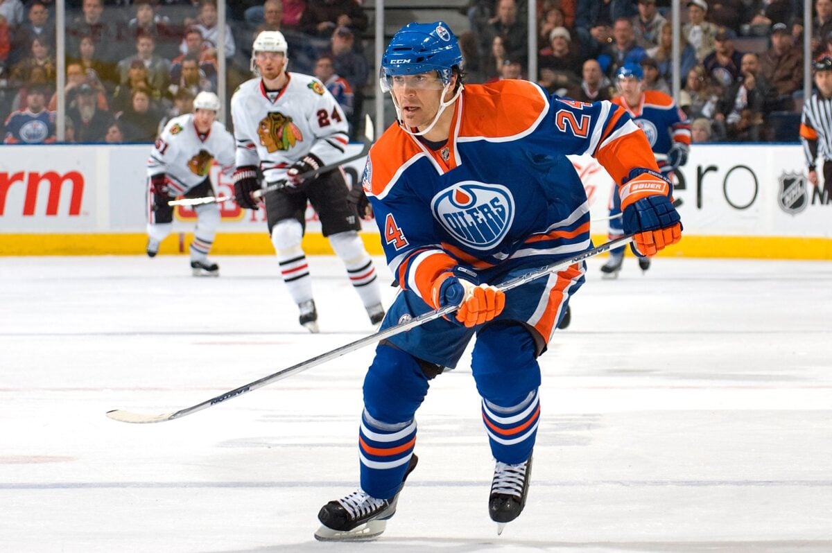 Steve Staios Edmonton Oilers