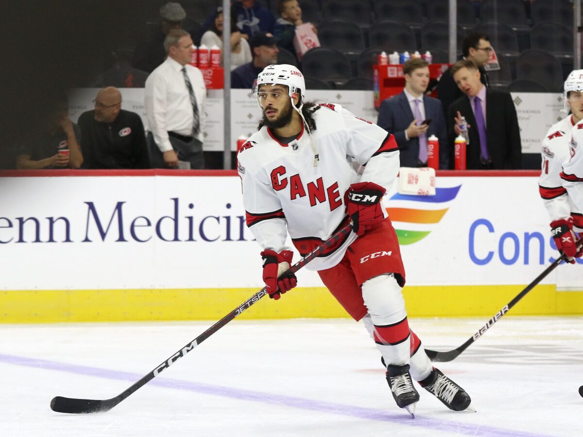 Jalen Chatfield Carolina Hurricanes