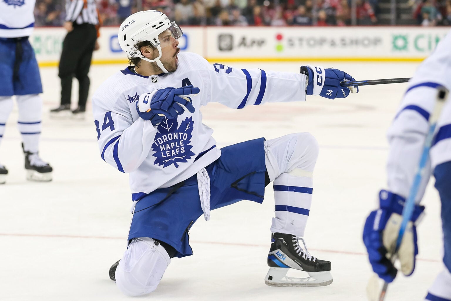 Matthews in Elite Club of 300 Goals in 500 (or Fewer) Games - The ...