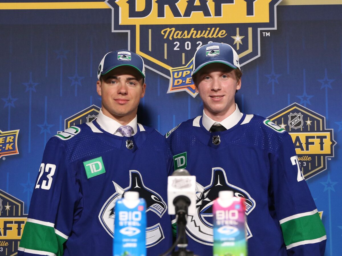 Sawyer Mynio Hunter Brzustewicz Vancouver Canucks