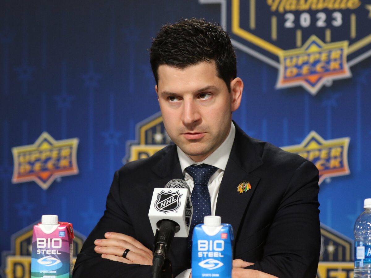 Kyle Davidson Chicago Blackhawks