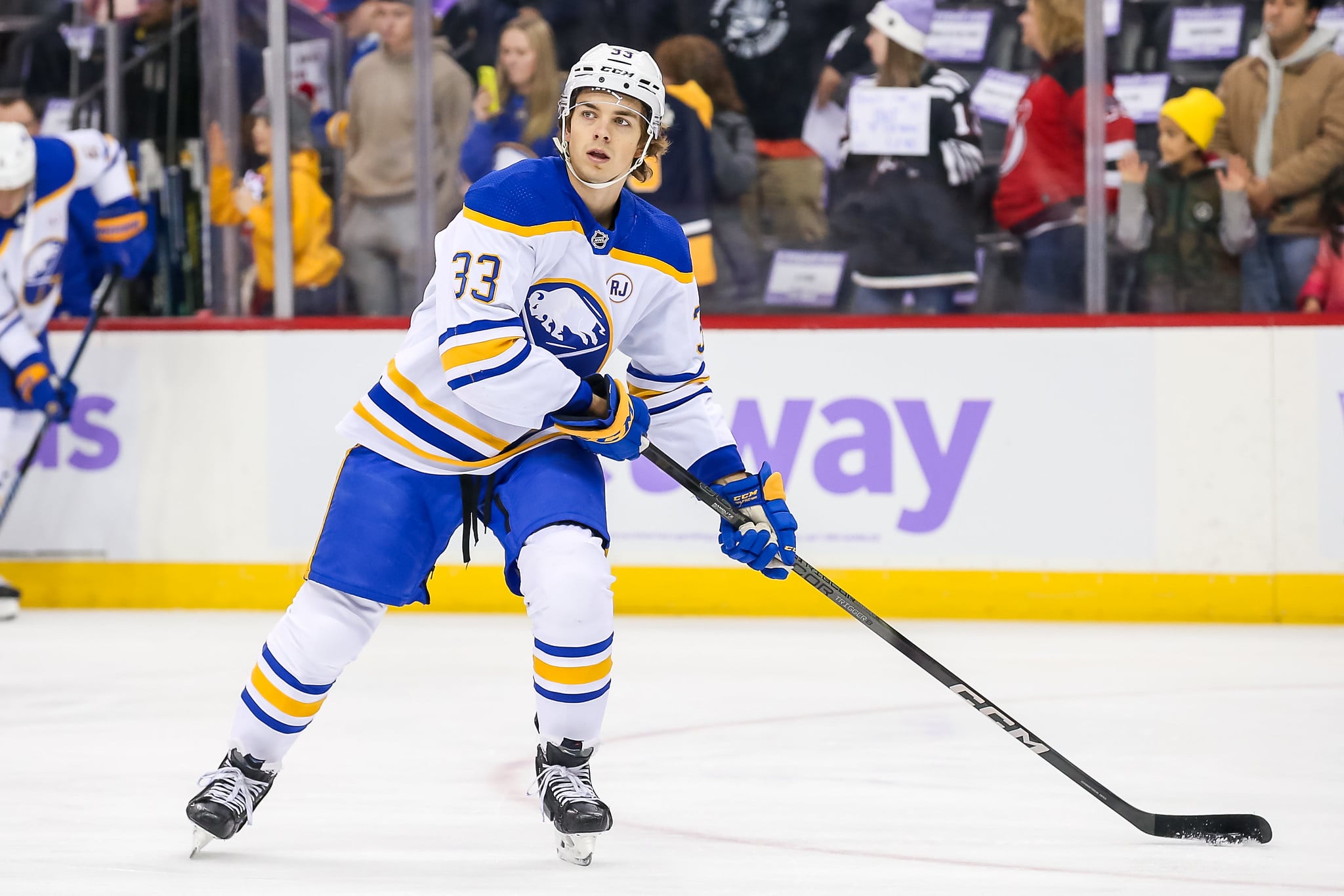 Sabres Need to Decide What to Do With Ryan Johnson