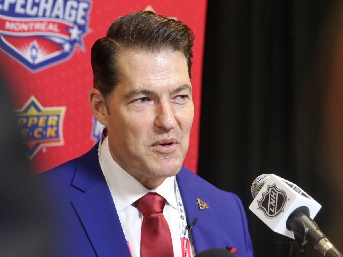 Bill Armstrong Arizona Coyotes