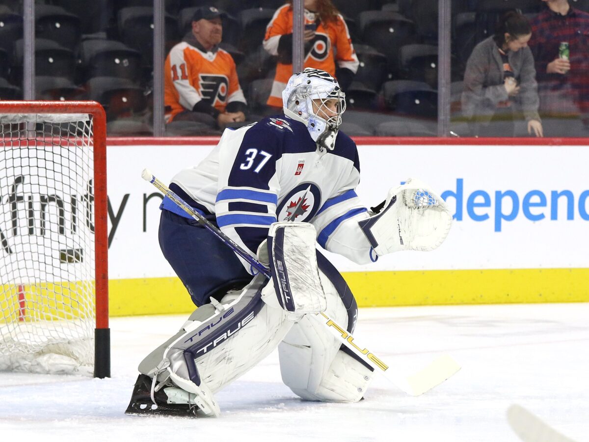 Connor Hellebuyck Winnipeg Jets