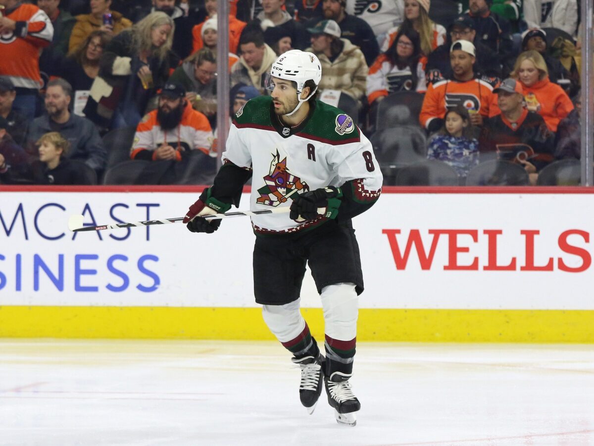 Nick Schmaltz Arizona Coyotes