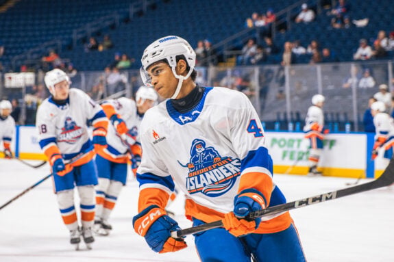 Penguins Should Target Isaiah George—But Not at Any Price