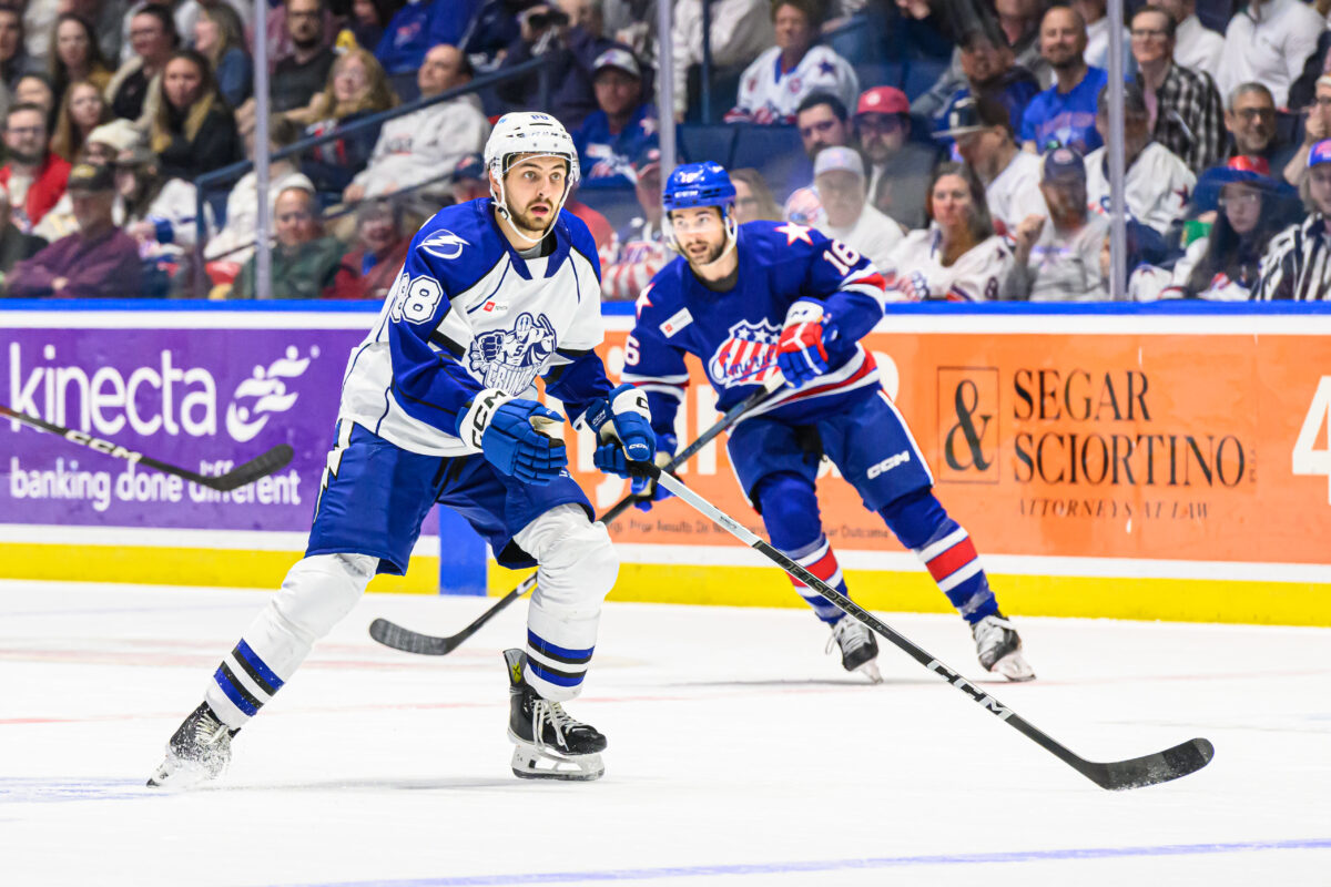Niko Huuhtanen Syracuse Crunch