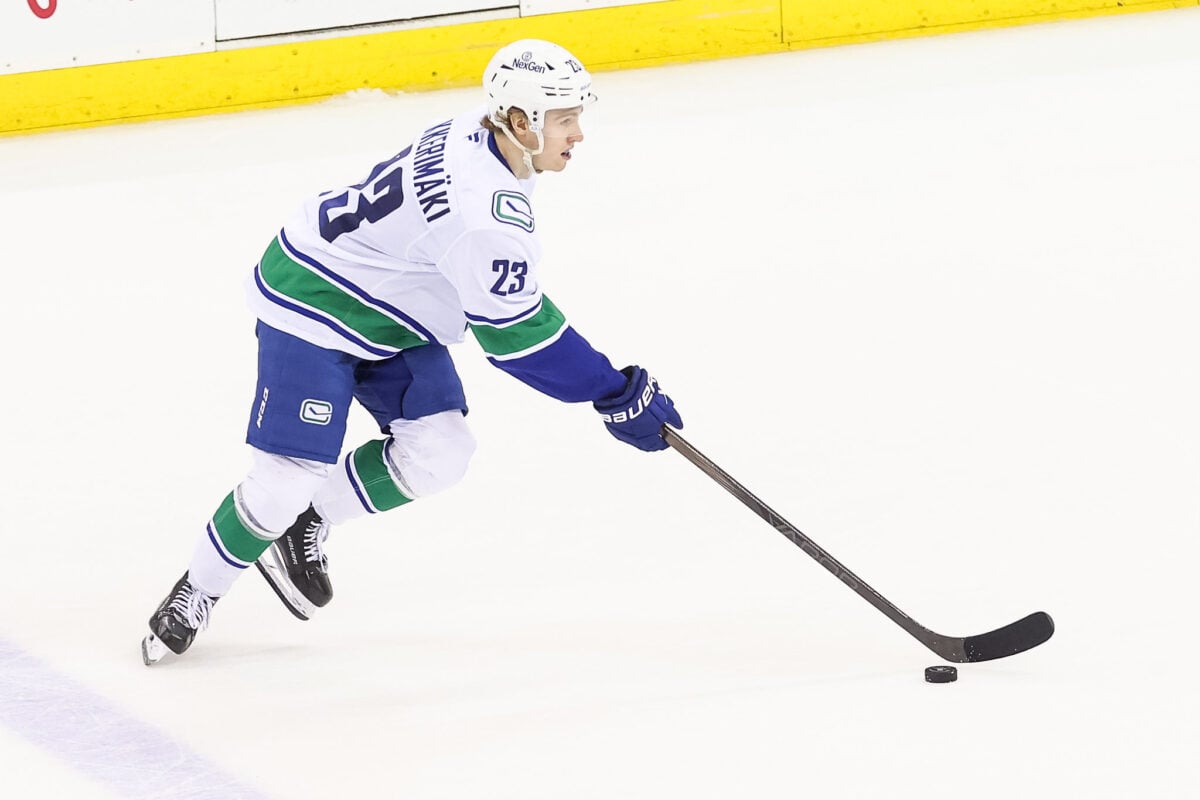 Jonathan Lekkerimaki Vancouver Canucks