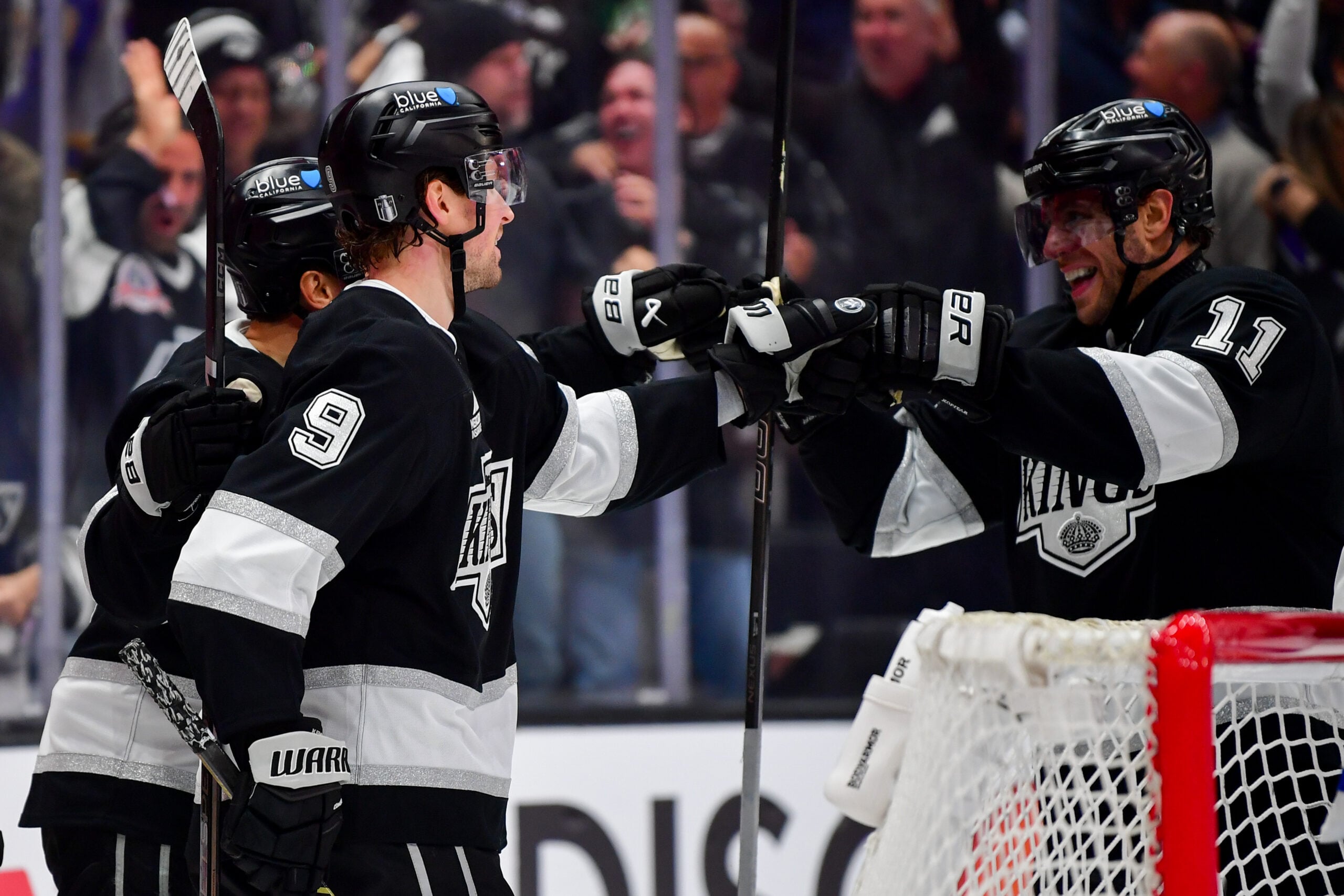 Kings Salvage a Point Against Predators in 5-4 Shootout Loss - The Hockey Writers Los Angeles Kings Latest News, Analysis & More